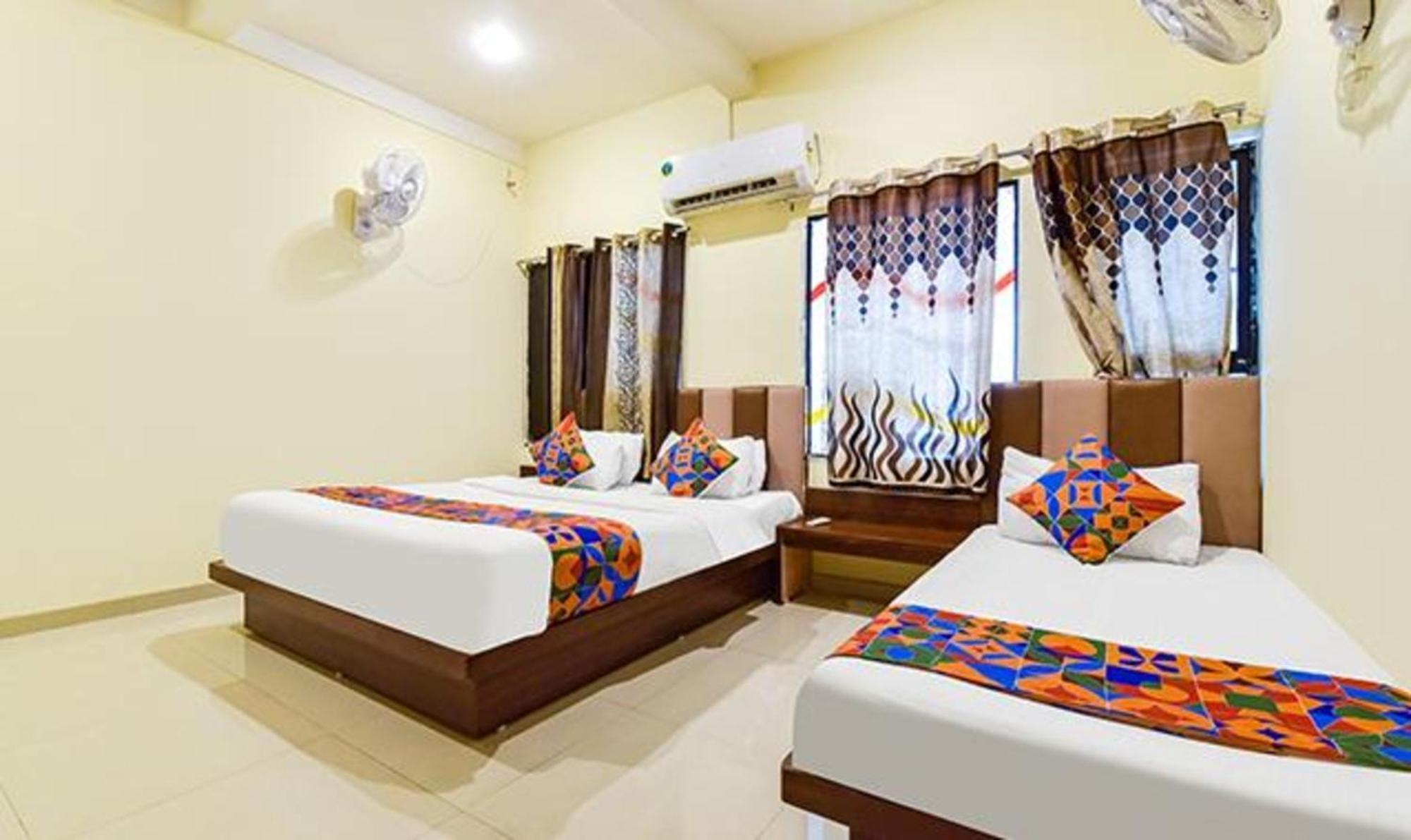 Fabexpress Poonam Palace Ahmadábád Kültér fotó