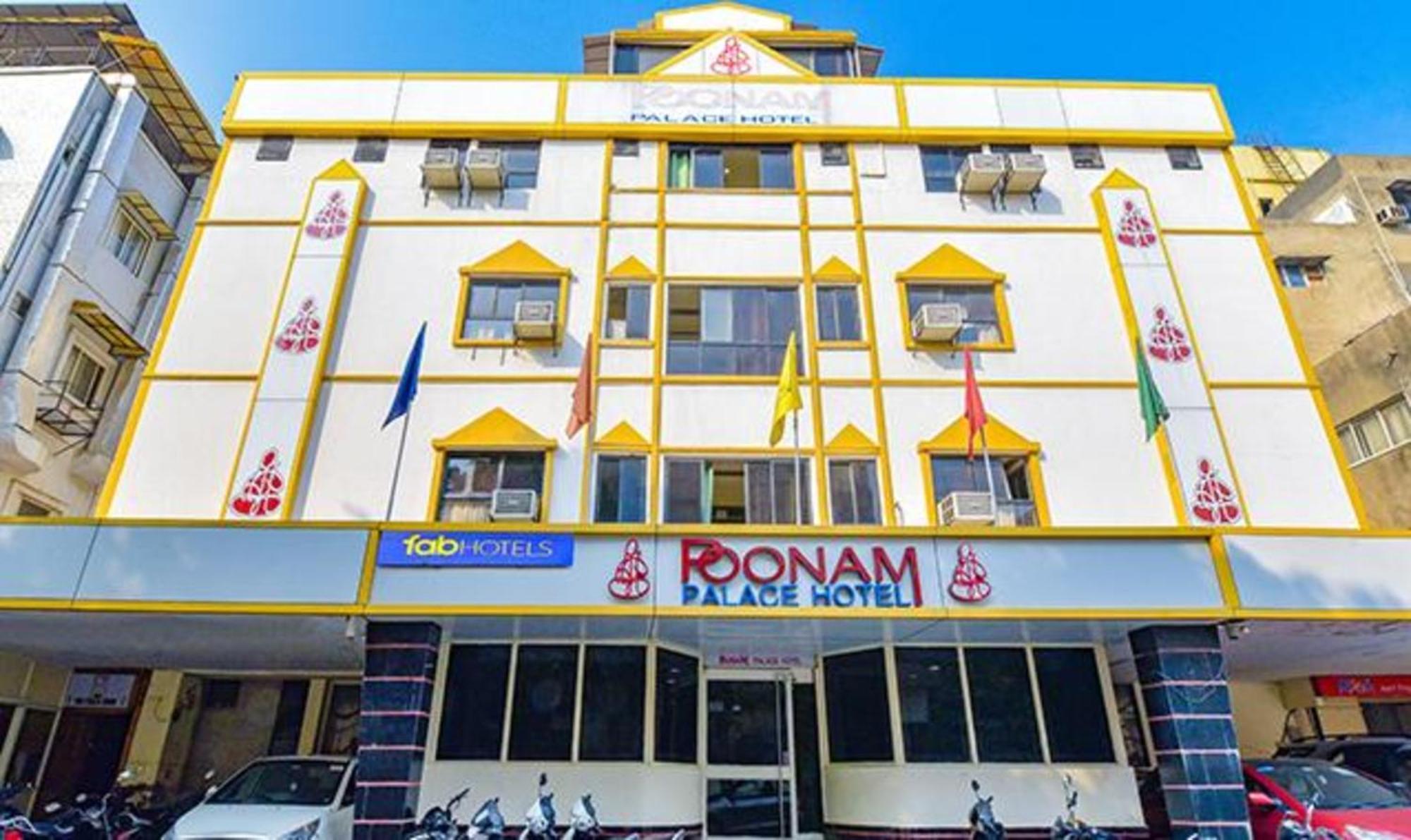 Fabexpress Poonam Palace Ahmadábád Kültér fotó